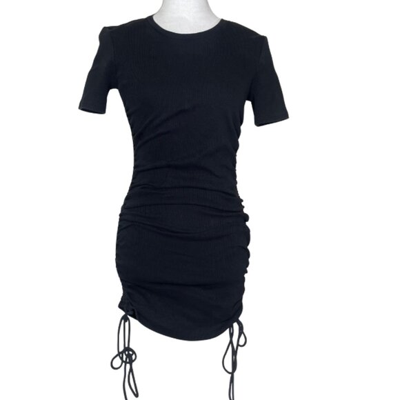 Zara Black Bodycon Ruched Ribbed Knit Short Sleeve Dress Size Medium Goth - Picture 1 of 8